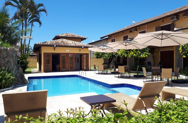 Charming gated community home in Juquehy. - 2 suites