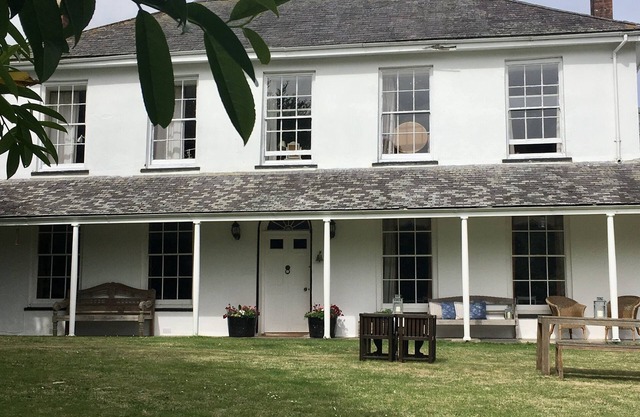 Charming Georgian Manor House, private garden, rural setting near Kingsbridge