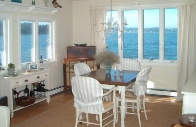 CHARMING GETAWAY!!!!