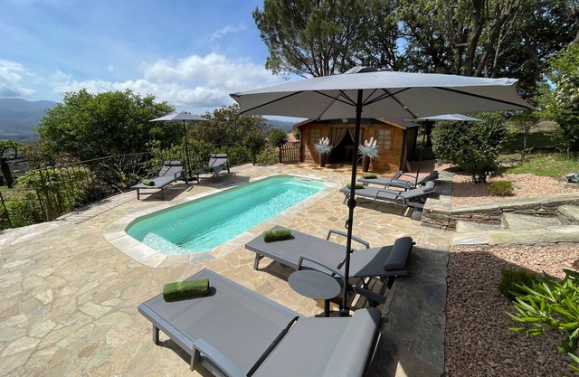 Charming guest rooms, well-being, relaxation and peace and quiet.