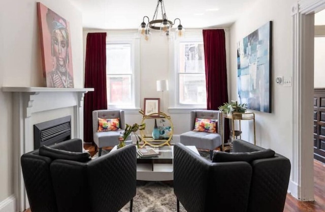 Charming Historic Home in Rittenhouse with Free Parking