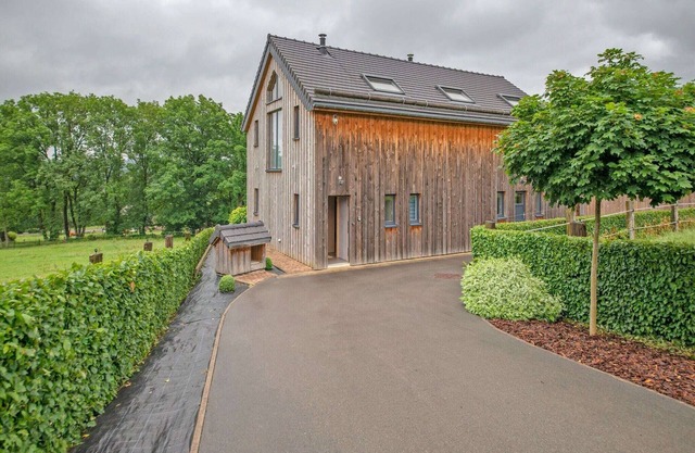 Charming holiday home in Stavelot with a garden