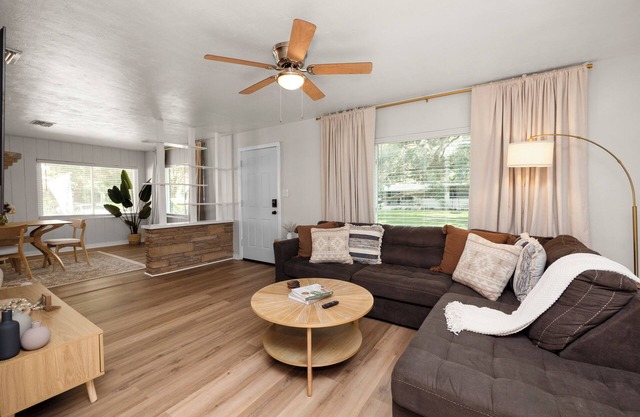 Charming Home Close to Downtown, Fully Renovated