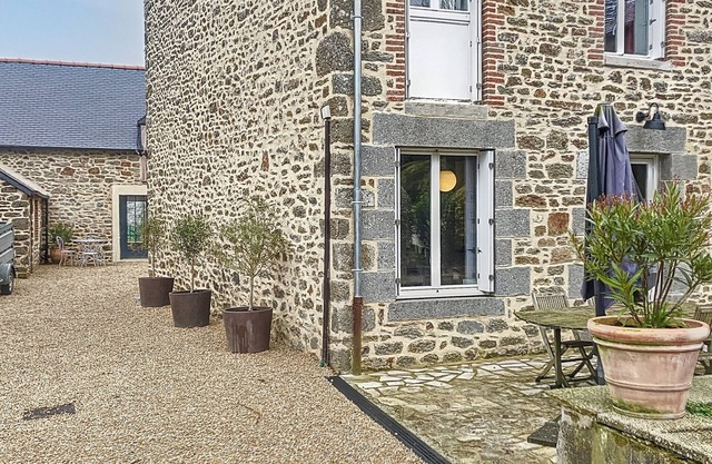 Charming house located between land and sea