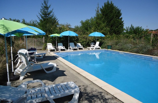 Charming House, Great for families, Large Pool Near Mirepoix