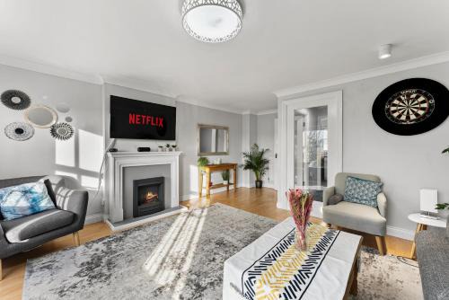 Charming House in Wakefield - Sleeps 6