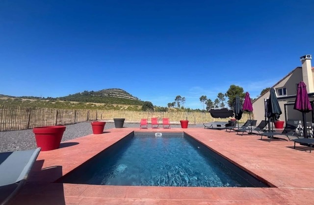 Charming house, swimming pool and panoramic view