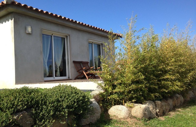 Charming house tranquility-Mountain view-10mn from Porto Vecchio and its beaches