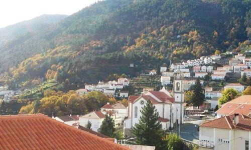 Charming house with mountain view in Manteigas, fireplace