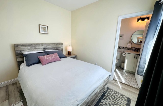 Charming Master Bedroom in Huntington Beach