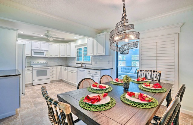 Charming Naples Home w/Patio ~ 5 Mi to Beach