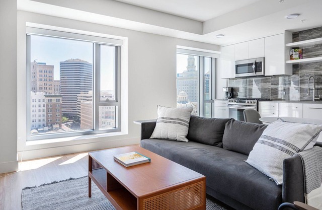 Charming Oakland 1BR w/AC, W/D, Sky Deck, next to BART, by Blueground