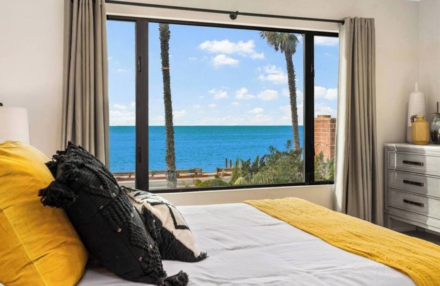 Charming Oceanfront suite in sunset cliffs San Diego