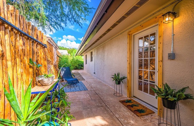 Charming old world Spanish Casita