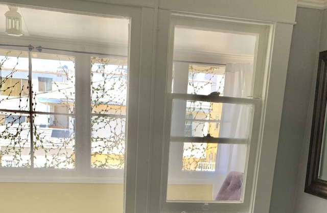 Charming One Bedroom with Artist Loft