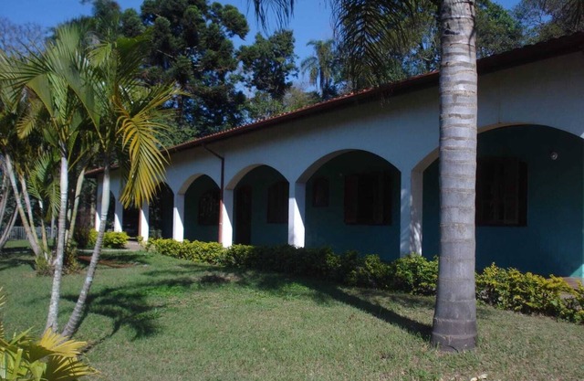 Charming place, with a cozy single-story house.