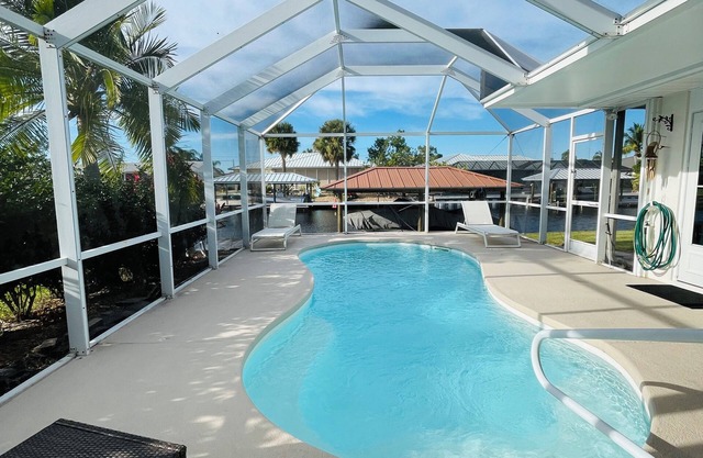 Charming Pool Home with canal access to Lake June! 20% Mobile Booking Discount!