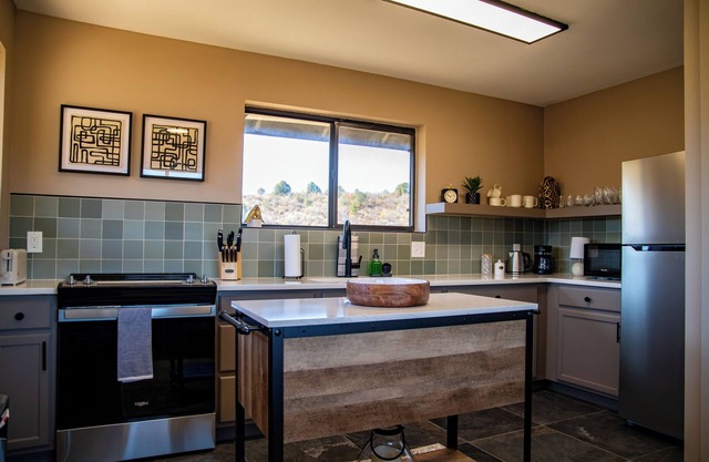 Charming Ranch Cottage Retreat in Mancos: Cozy Comfort with WiFi!