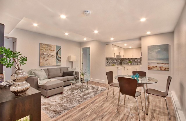 Charming renovated unit few minutes away from Ski resorts