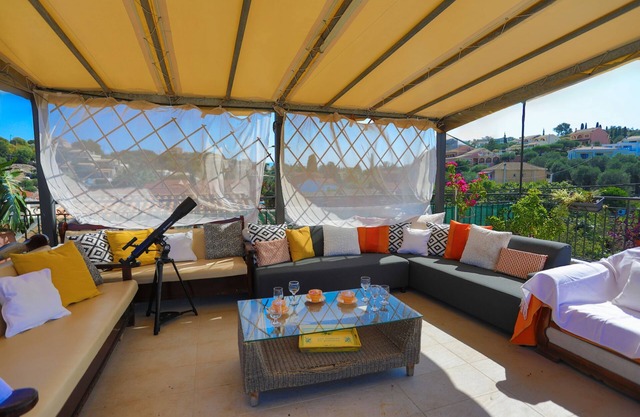 Charming Renovated Kassiopi Apartment - WiFi, Aircon, Roof Terrace