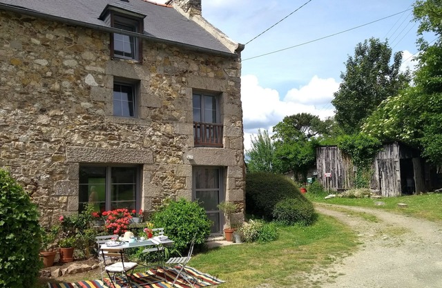 Charming stone cottage completely renovated in 2019