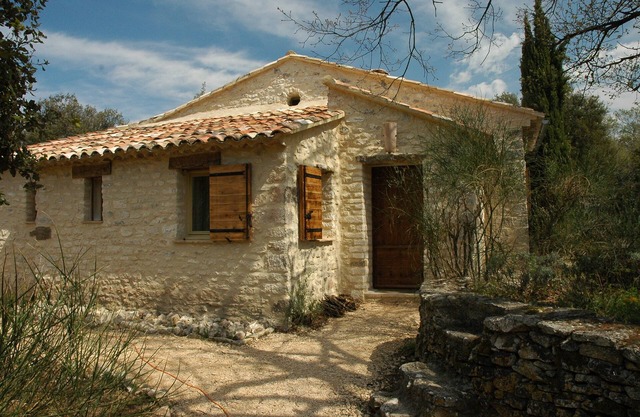 Charming stone house in the heart of Luberon, Provence