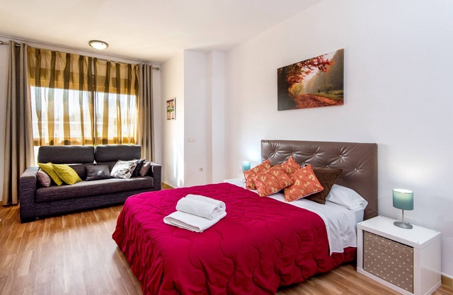 Charming Studio Apartment "Loft" in Good Location with Wi-Fi and Air-Conditioning