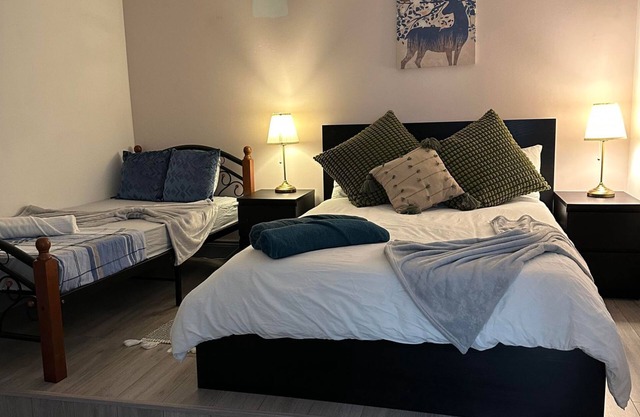 Charming Studio Apartment in London