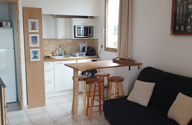 Charming studio near the beach.
