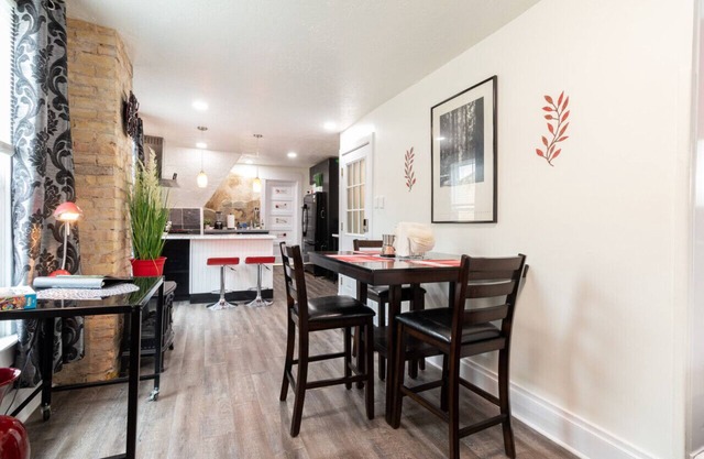 Charming Studio in SLC: Perfect Blend of Comfort and Convenience