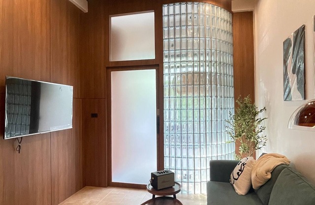 Charming 3-bedroom house with AC, WiFi in marvelous Bangkok