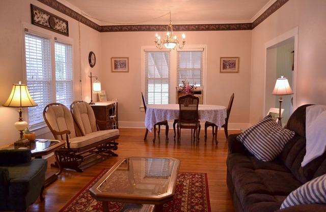 Charming townhouse, sleeps eight.