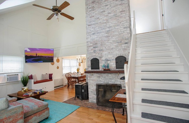 Charming Vacation Home in Oak Bluffs.