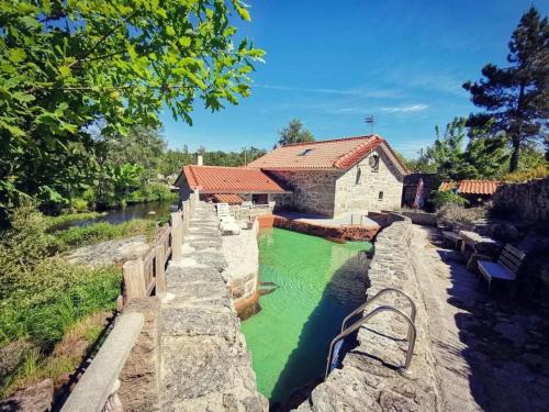 Charming villa in Segões with a private pool
