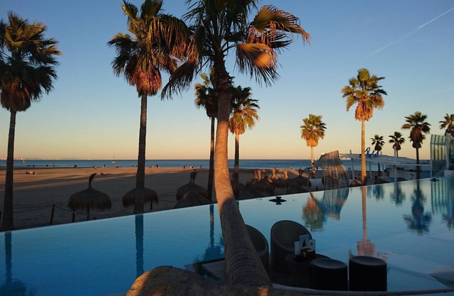 Charming villa with private pool, beautiful garden and several terraces
