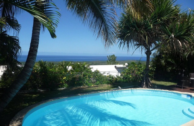 Charming villa with swimming pool and sea view in L'Etang Salé Reunion Island