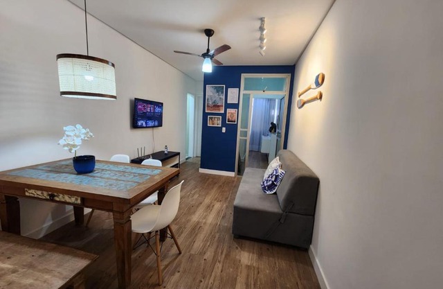 Charmoso apartamento perto da praia