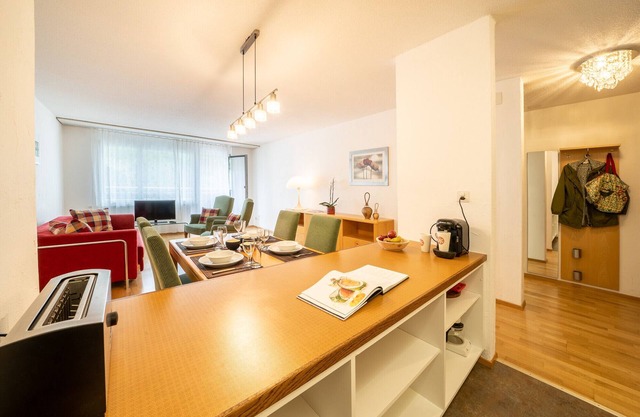 Chasa La Plavna: Charming 2.5 room flat with large balcony near the golf course