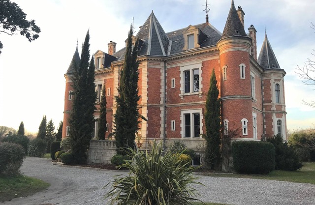 Château beauregard Castets 15 minutes from the ocean, moliets old boucau .