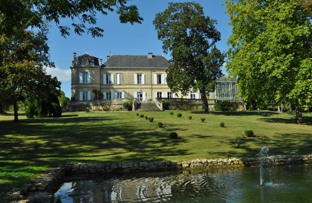 Chateau Carbonneau