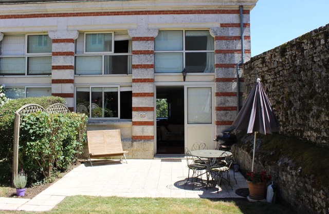 Chateau Gite, Charras, Nr. Angouleme, Poitou-Charentes, France