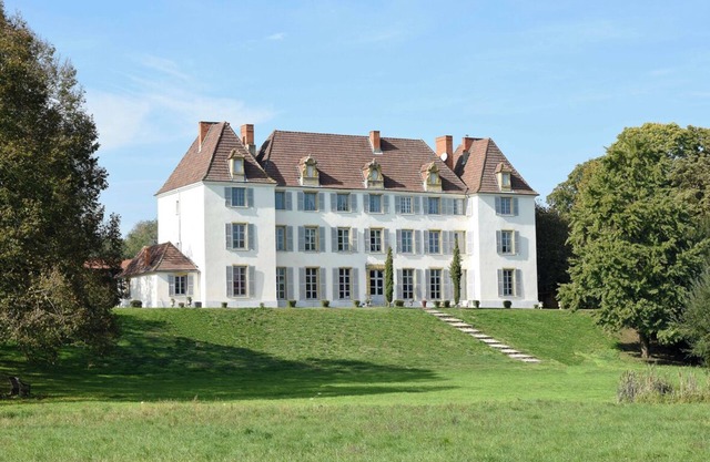 Chateau with accommodation for 15 people for Christmas and New Year