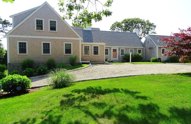 Chatham Loop/Stage Neck/5 Bed/6 Bath