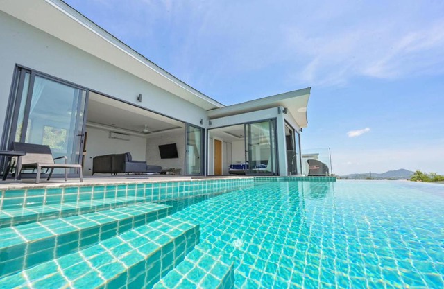 Chaweng noi Seaview villa with 5 bedroom