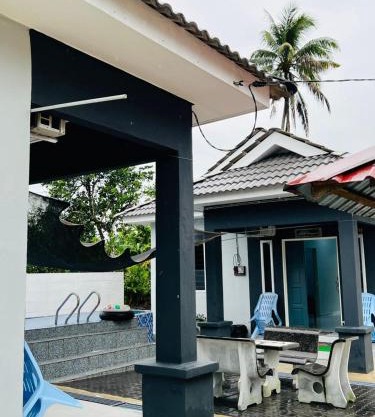 Che Puan Homestay Baling - 2 unit house with kids pool