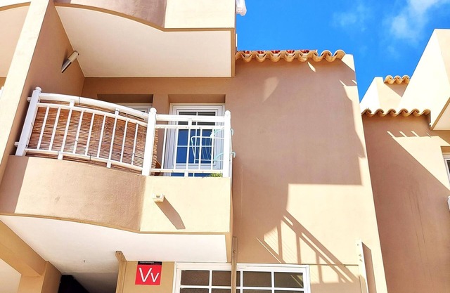 Cheap Studio, wifi free Adeje house