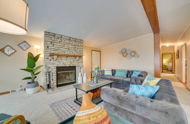 Cheboygan Getaway w/Fire Pit & Lake Access!