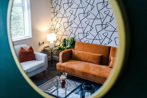 Cheerful 3 bedroom home with parking near Chester