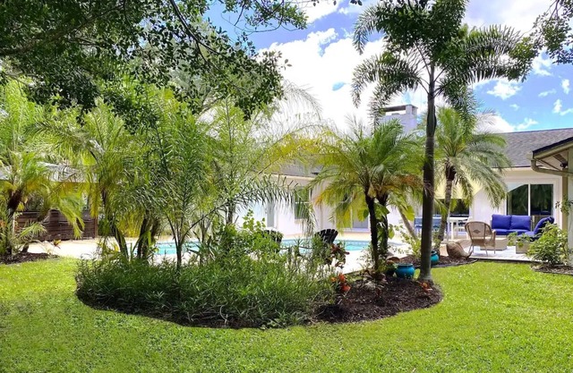 Cheerful 4-bedroom home with a private poolnn