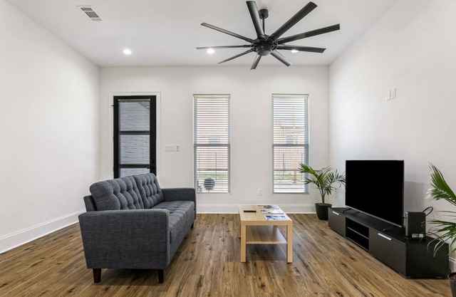 Cheerful 4-bedroom home